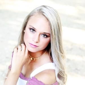 Meet your Posher, Gina